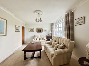 Lounge- click for photo gallery